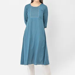 Span Women Blue Yoke Design Thread Work Cotton Kurta-image-34