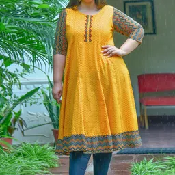KALINI Geometric Printed Cotton Anarkali Kurta-25