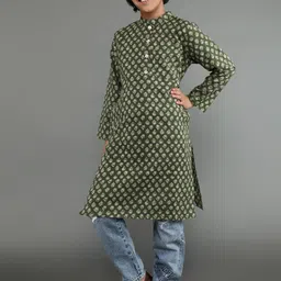Aks Kids Boys Geometric Printed Kantha Work Mandarin Collar Cotton Straight Kurta-44