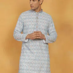 VASTRAMAY Geometric Printed Mandarin Collar Kurta-picture-11