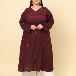 Sringam Plus Size Floral Embroidered Pure Cotton Empire Kurta-image-91