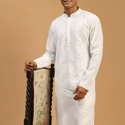SHRESTHA BY VASTRAMAY Men Geometric Gotta Patti Georgette Kurta-picture-19