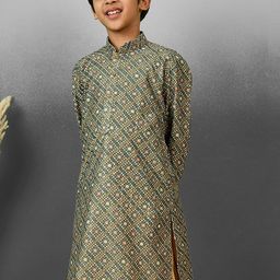YK Boys Bandhani Printed Mandarin Collar Sequinned Cotton Straight Kurta-40