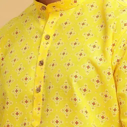Anouk Men Geometric Printed Thread Work Kurta image 5