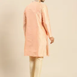 Amodh by Kisah Men Peach-Coloured Solid Kurta image 3