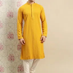 Sanwara Men Yellow Floral Embroidered Chikankari Kurta-picture-26