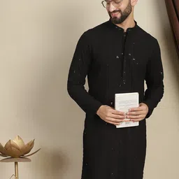 Anouk Floral Embroidered Mandarin Collar Sequins Thread Work Cotton Kurta-9