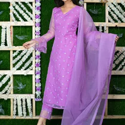 Label Shaurya Sanadhya Floral Embroidered Sequinned Kurta with Pyjamas & With Dupatta image 4