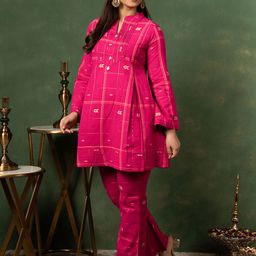 Aaheli Geometric Printed Mandarin Collar Regular Kurta with Trousers image 3