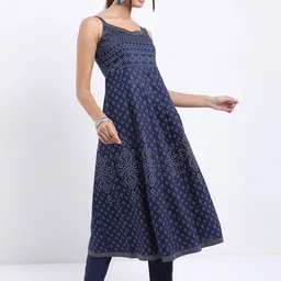 Vishudh Blue Bandhani Printed Kurta with Trousers & With Dupatta image 4