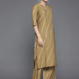 Libas Printed Regular Kurta with Palazzos & With Dupatta image 4