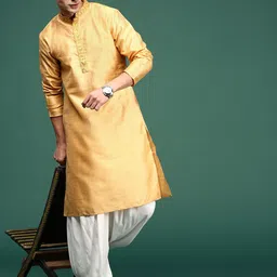 Sangria Jacquard Embroidered Mandarin Collar Kurtas-picture-48