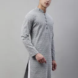 Jompers Embroidered Mandarin Collar Chikankari Kurta-picture-11