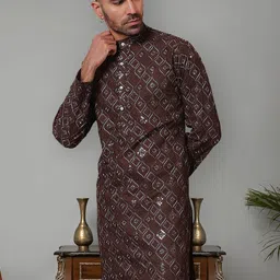 Jompers Men Geometric Flared Sleeves Sequinned Kurta image 3