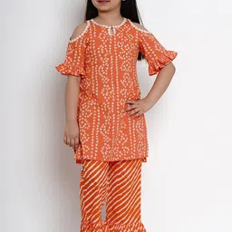 Bitiya by Bhama Kids Girls Bandhani Print Pure Cotton Kurta With Trousers-image-11