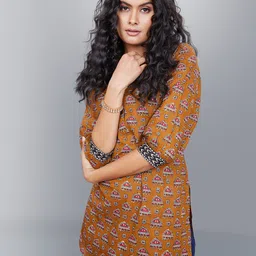 Jevi Prints Ethnic Motifs Printed Pure Cotton Kurti-picture-43