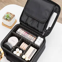 HOUSE OF QUIRK Green & White Printed Canvas Makeup Organiser-34