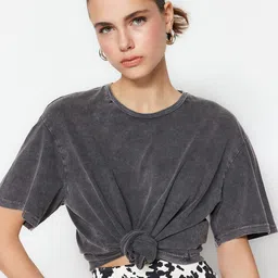Trendyol Round Neck Drop-Shoulder Sleeves Cotton Casual T-shirt-image-12