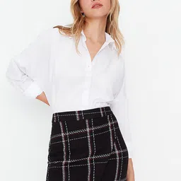 Trendyol Women Black Checked Pencil Skirt-image-111