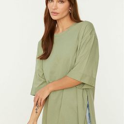 Trendyol Women Green Drop-Shoulder Sleeves T-shirt-image-92