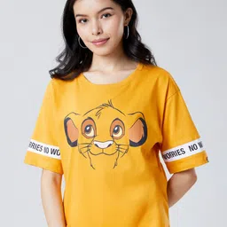 The Souled Store Women The Lion King Super Simba Print Oversized T-Shirt-picture-40