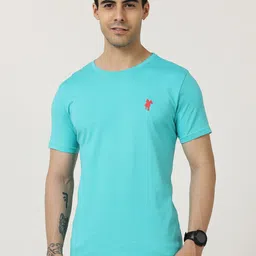Masculino Latino Plus Men Solid T-shirt-image-24