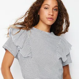 Trendyol Striped Round-Neck T-shirt-image-61