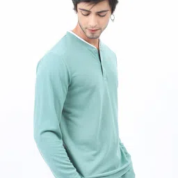 HIGHLANDER Men Popcorn Structured Regular Fit T-shirt-image-48