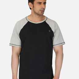 IMPERATIVE Men Black Anti Odour T-shirt-image-9