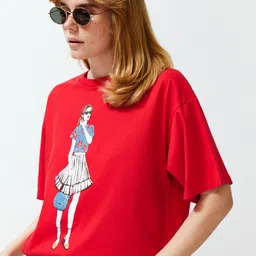 Trendyol Graphic Printed Round Neck Drop-Shoulder Sleeves Cotton Regular T-shirt-image-19