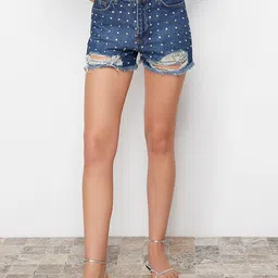 Trendyol Women Washed Embellished Mid-Rise Pure Cotton Denim Shorts-picture-10
