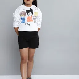 YK Girls Black Solid Shorts-picture-17