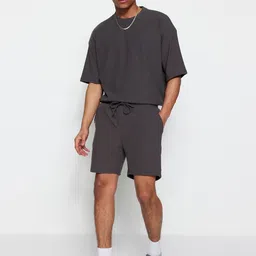 Trendyol Men Mid-Rise Sports Shorts-picture-12