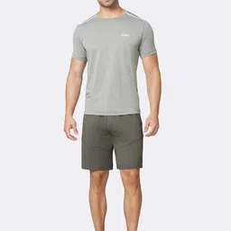 Van Heusen Performance Men Solid Swift Dry 4 Way Stretch Knit Shorts IHIOSH1LAR51001-0