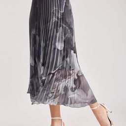 FableStreet Abstract Printed Accordion Pleats Flared Midi Skirt image 4