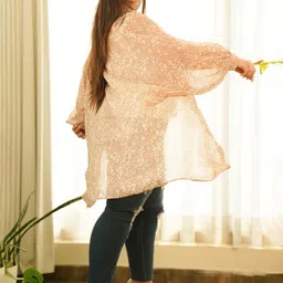 NANGALIA RUCHIRA Plus Size Floral Printed Longline Open Front Shrug image 3