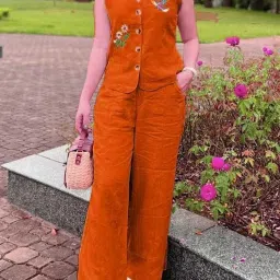Top Palazzos Co-ords Set-image-76