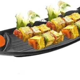 Melamine Floater Snacks Serving Platter Decorative Food Tray for Kitchen, Restaurant, Café, Party, Pack of 1 Tray-image-2