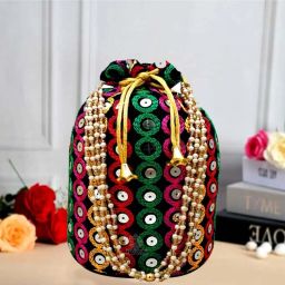 Women Black Pouch-image-35