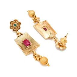 aadita Gold-Plated Red & Green Ruby-Studded & Beaded Jewellery Set image 5