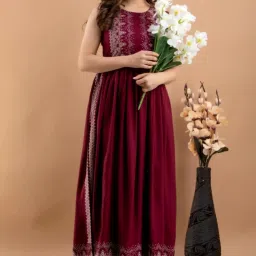 Women Printed Cotton Rayon Flared Kurta-picture-26