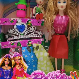 Beautiful doll with her outfit and accessories-picture-15