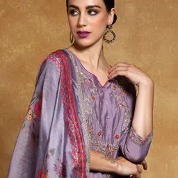 Varanga Women Floral Embroidered Regular Kurta with Trousers & With Dupatta-picture-2