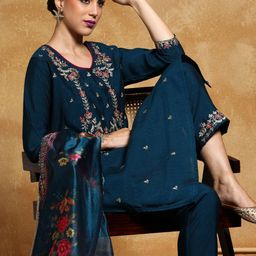 Varanga Women Floral Embroidered Regular Kurta with Trousers & With Dupatta-picture-31