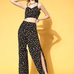 Berrylush Women Black Printed Top with Trousers-picture-1