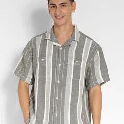 AMERICAN EAGLE OUTFITTERS Striped Lapel Collar Short Sleeves Casual Shirt-image-22