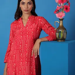 anayna Floral Printed Sequinned Pure Cotton Kurta With Trousers-42