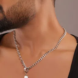 Roadster Men Silver-Plated Contemporary Pendants with Chains-30