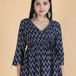 HERE&NOW Navy Blue & Grey Chevron Printed V-Neck Angrakha A-Line Kurti-16