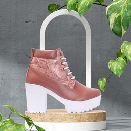 FASHIMO Women Peach Textured Boots-image-97